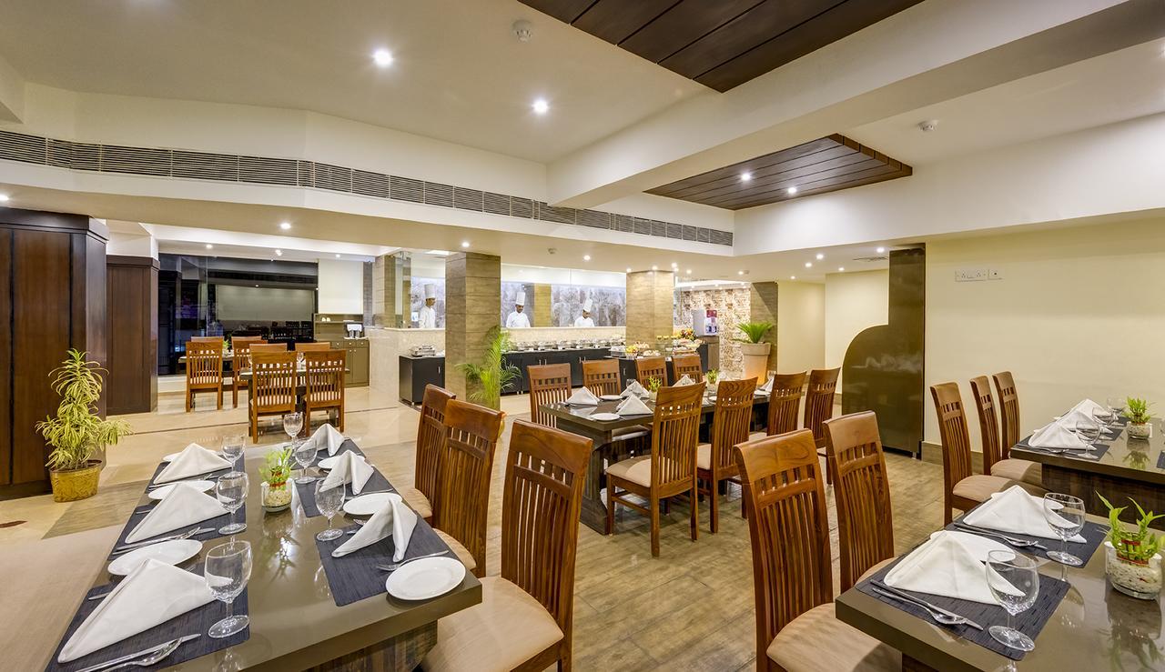 Cygnett Inn Dwārka Екстериор снимка