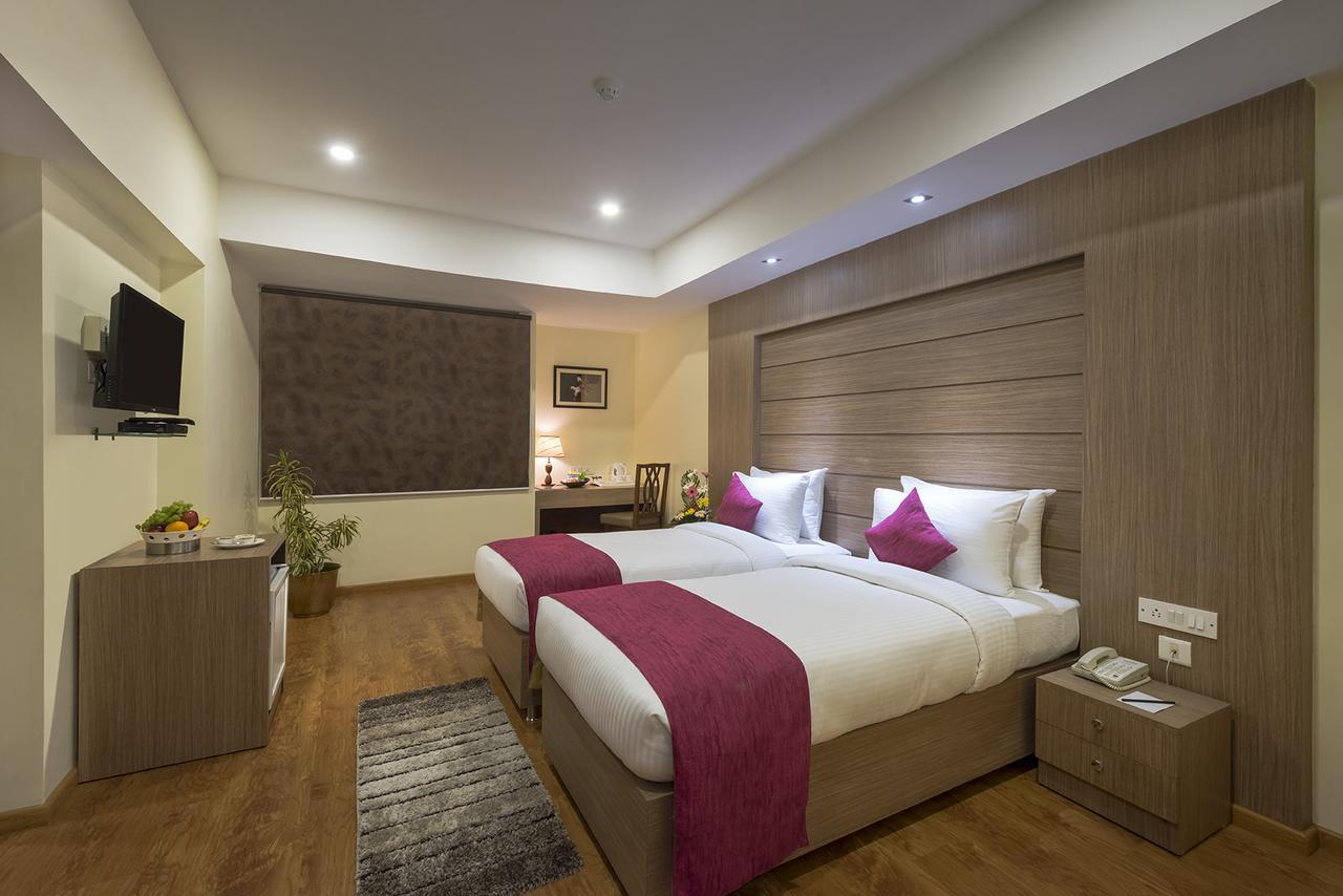 Cygnett Inn Dwārka Екстериор снимка